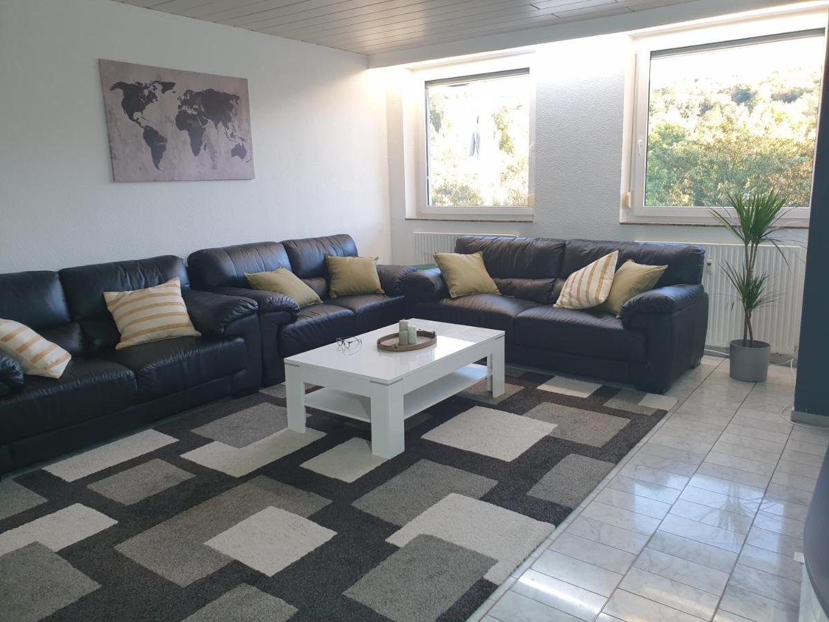 Grosse 130Qm Ferienwohnung Mit Whirlpool Sulzbach (Saarland) Exterior foto